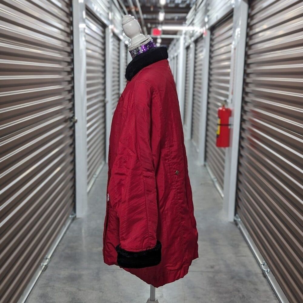 Vintage Buddy Bates Size 8 Red Nylon Jacket with Black Trim 90s Y2K Gorpcore - Picture 5 of 12